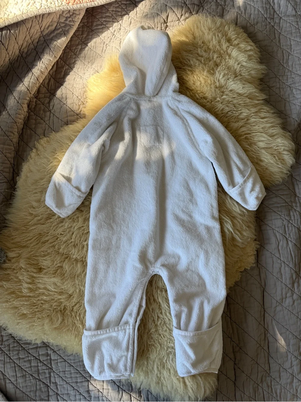 The North Face White Hooded Baby Bunting One-Piece Fleece 6-12 mo